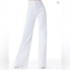 Alice + Olivia SOFIA HIGH RISE BOYFRIEND JEAN. New. Size 26. White